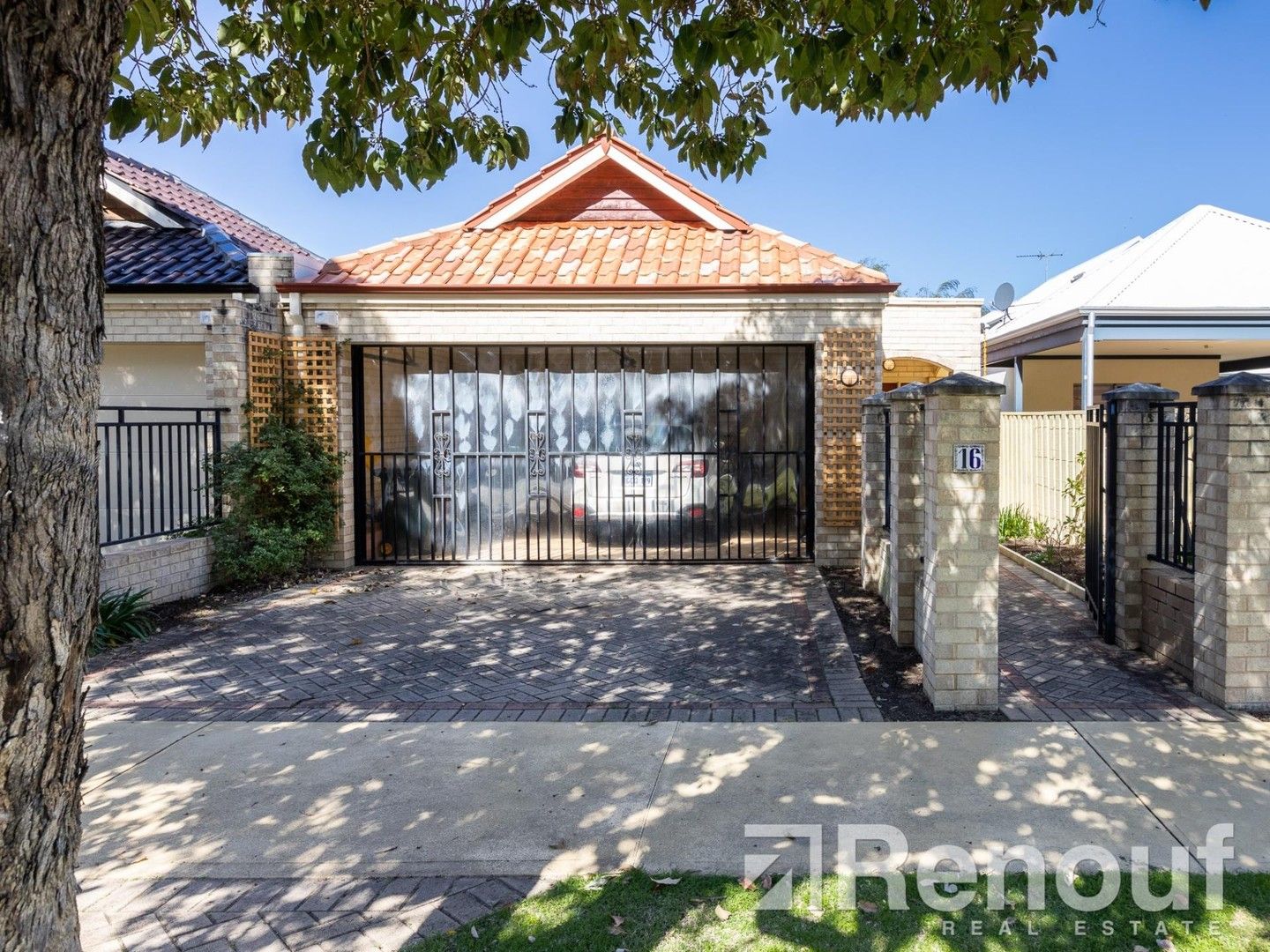 16 Mengler Avenue, Claremont WA 6010