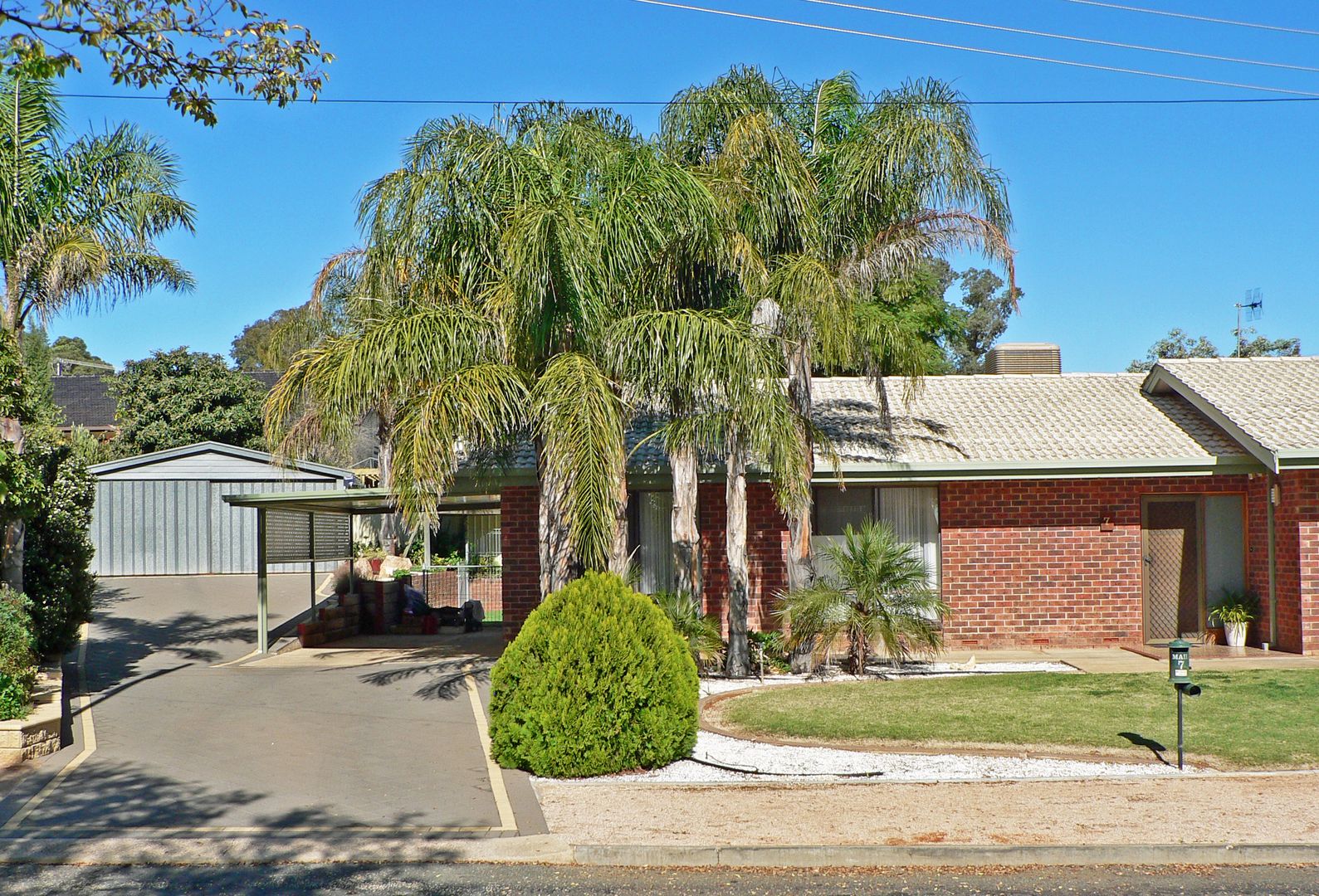 7 Hilltop Drive, Loxton SA 5333, Image 2