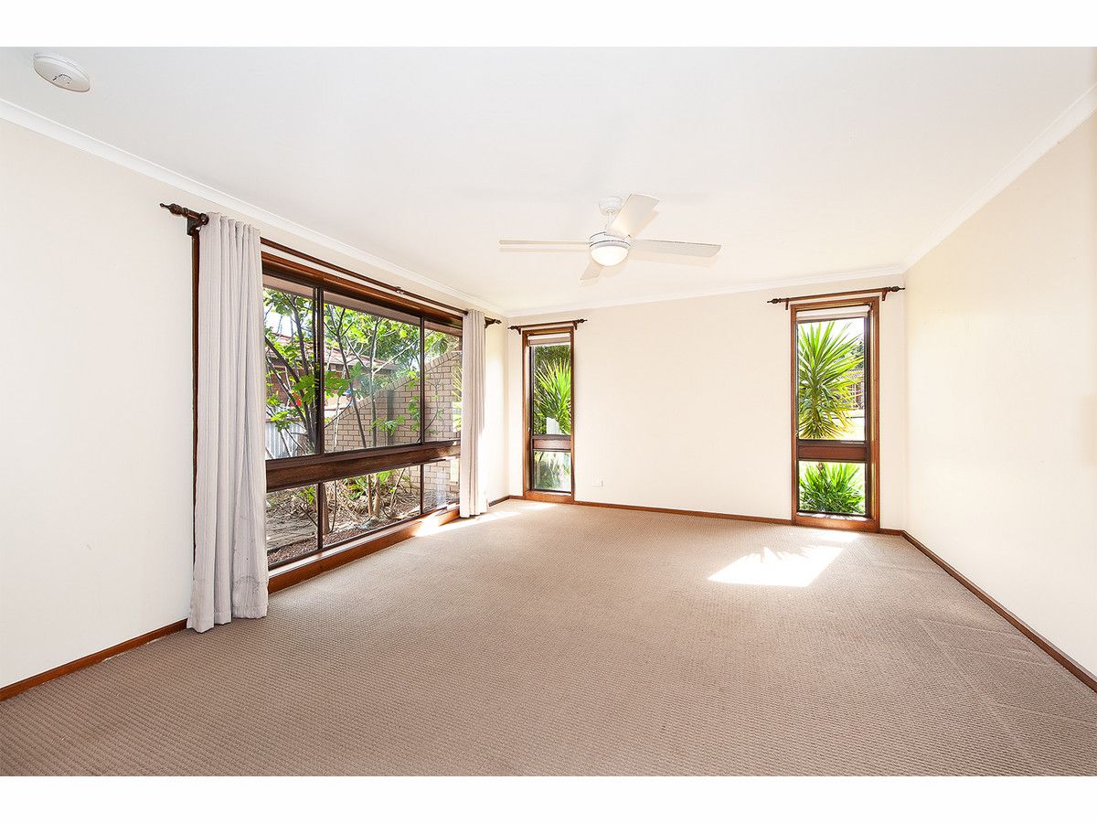 18 Buronga Drive, Springdale Heights NSW 2641, Image 1