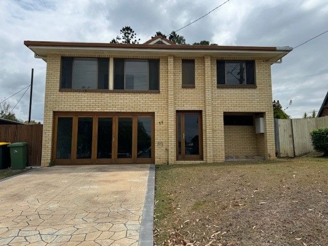 4 bedrooms House in 59 Maine Road CLONTARF QLD, 4019