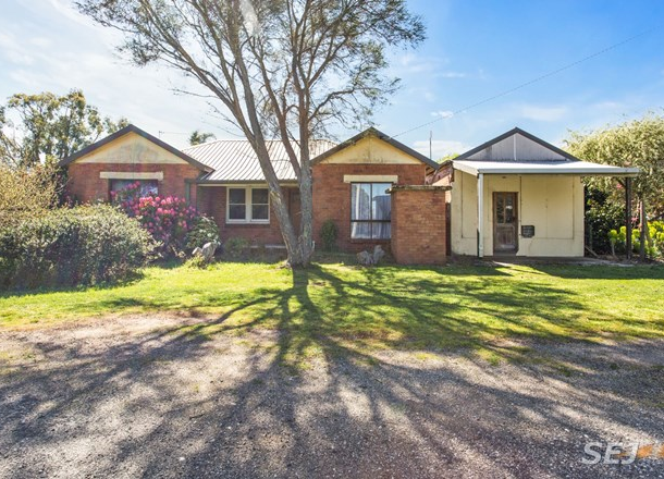 2378 Willow Grove Road, Hill End VIC 3825