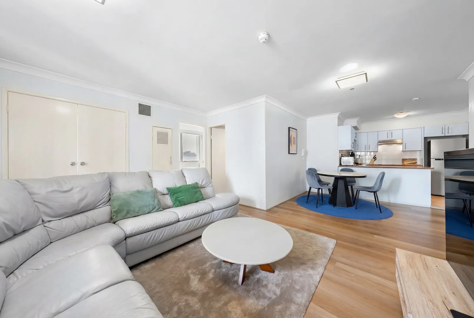 Stylish City Living in a Prime Sydney Location, Sydney