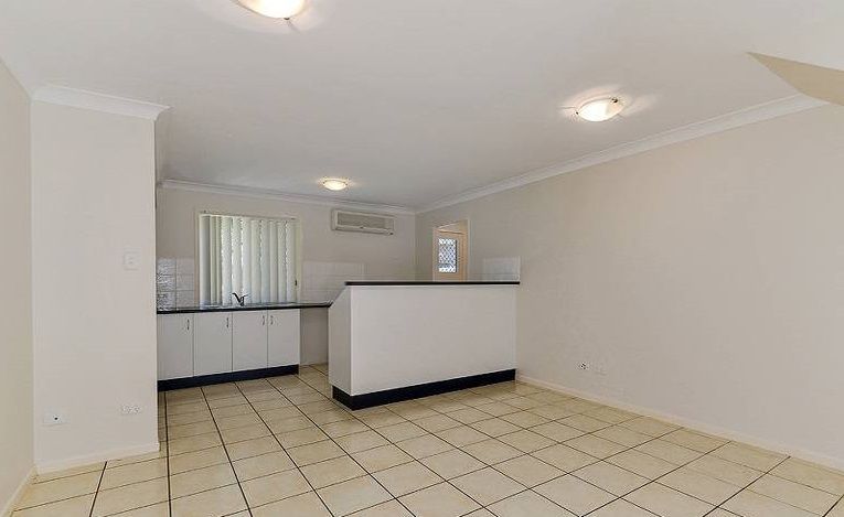 3/12-14 Fleet Drive, Kippa-Ring QLD 4021, Image 2