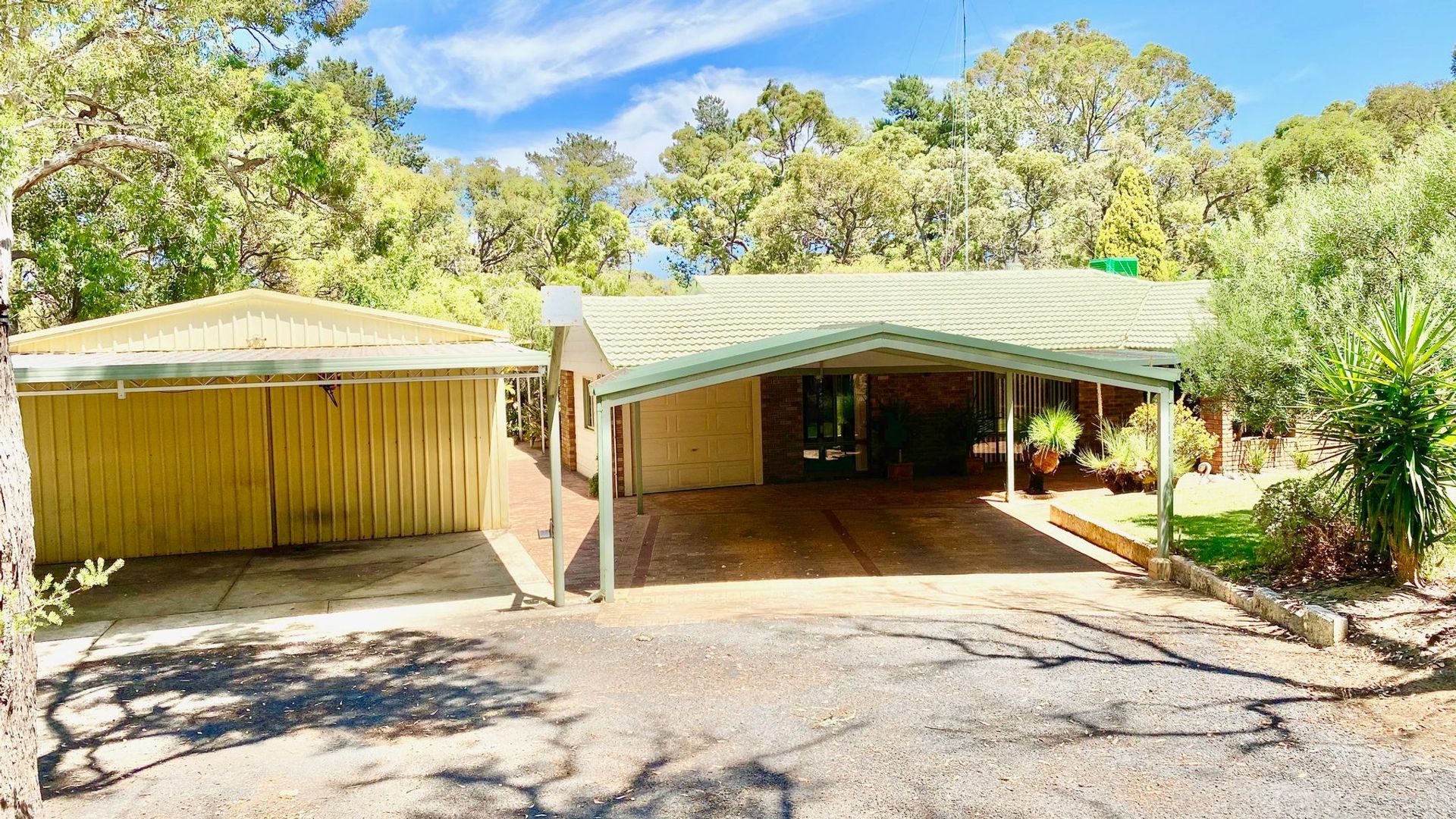 24 Russell Drive, Waroona WA 6215, Image 2