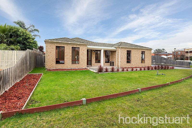 8 Tantallon Boulevard, Beaconsfield VIC 3807