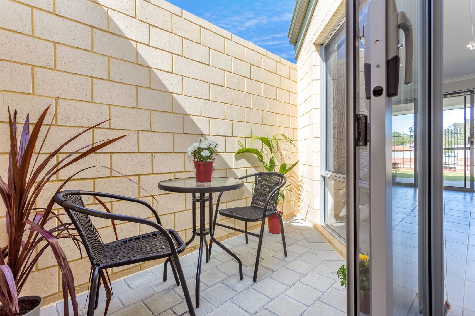 Unit 2, 20 Weld Road, Swan View WA 6056, Image 2