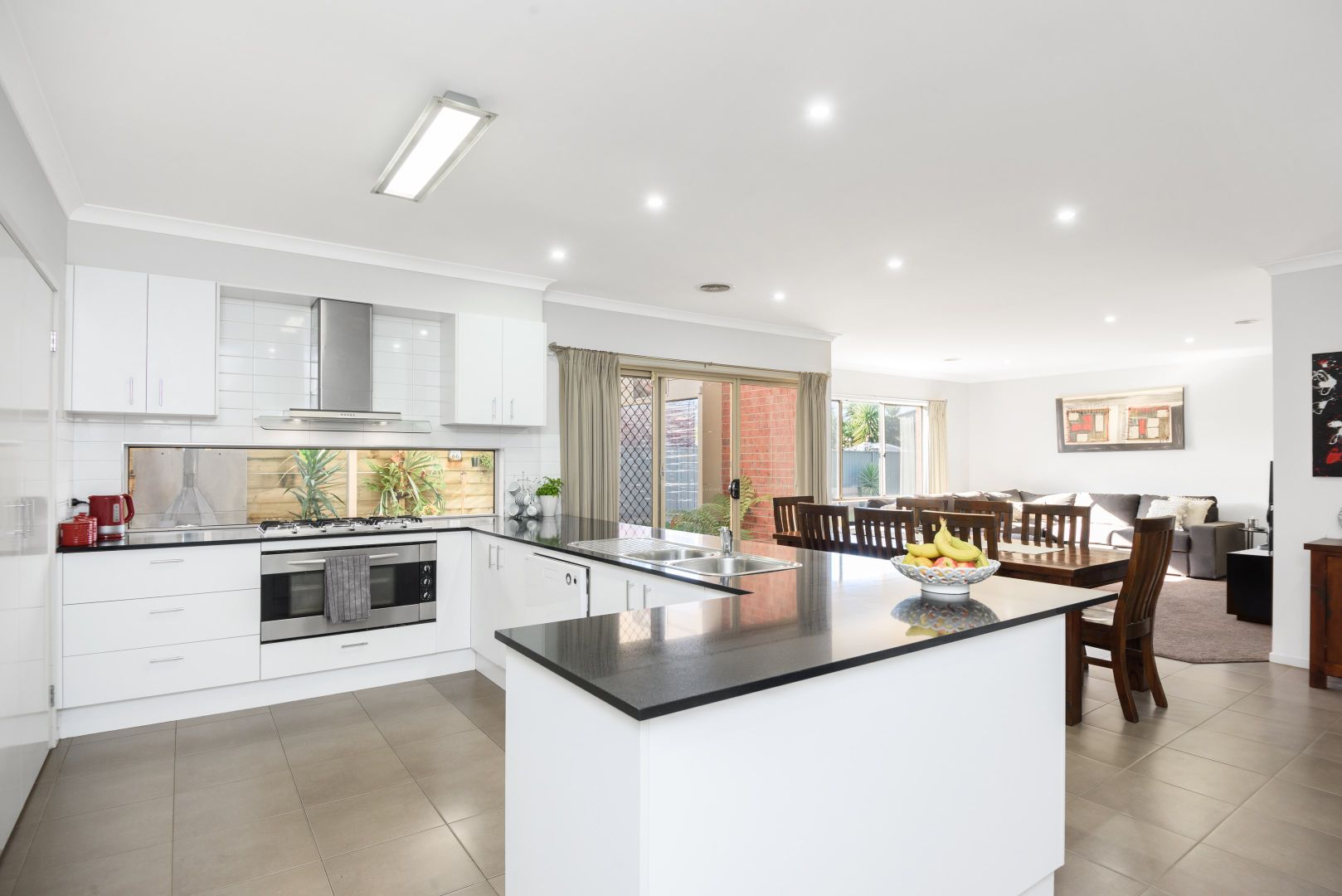 455 Wiltshire Lane, Delacombe VIC 3356, Image 2