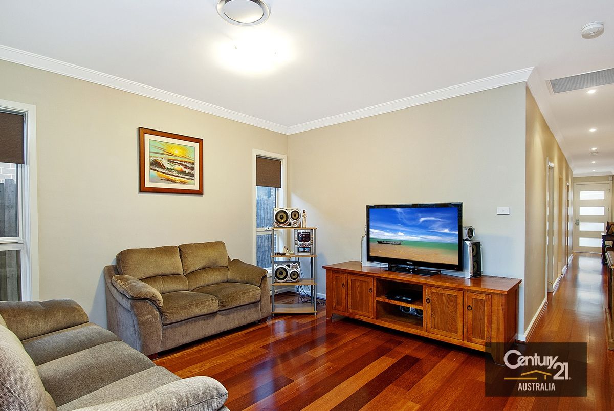 Sold 67 Mallard Drive, The Ponds NSW 2769 on 11 Sep 2013 2010619605