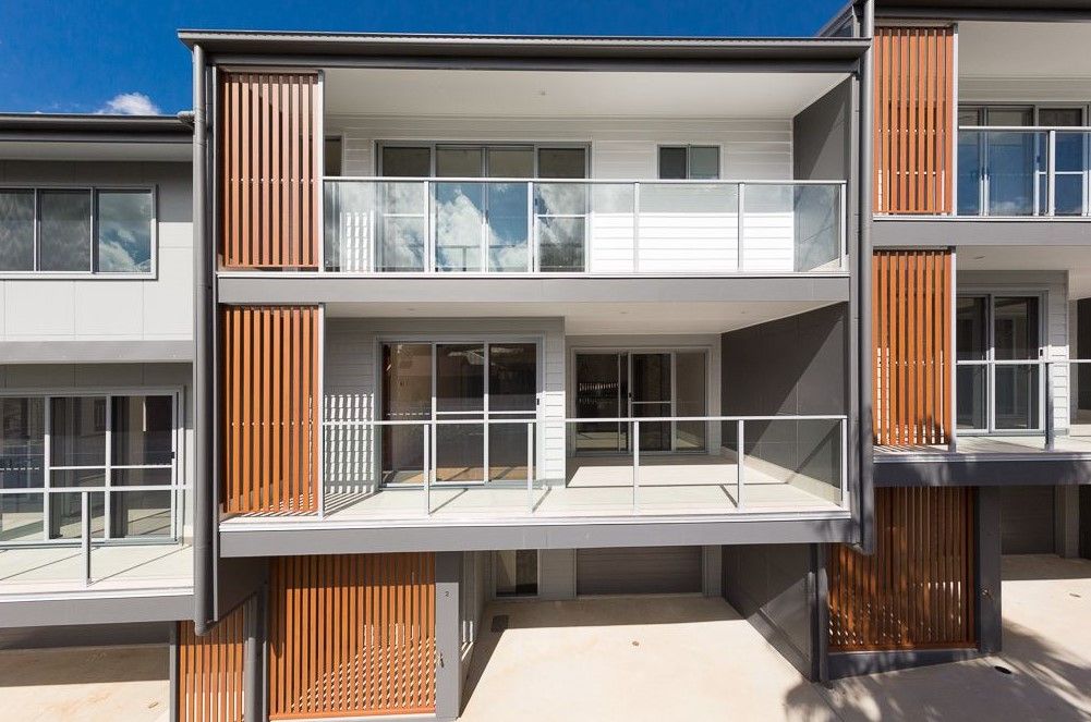 4 bedrooms House in 3/34A Fleming Road HERSTON QLD, 4006