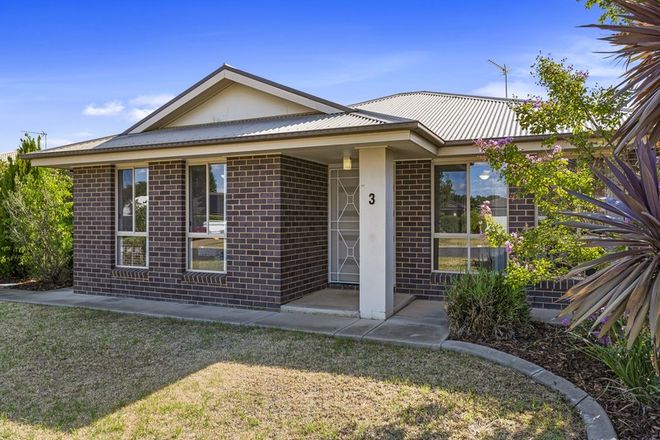 Picture of 3/3 Carinya Street, GLENFIELD PARK NSW 2650