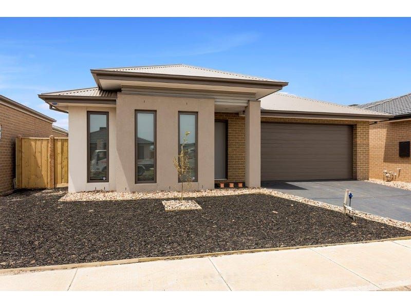4 bedrooms House in 85 Middleton Drive POINT COOK VIC, 3030