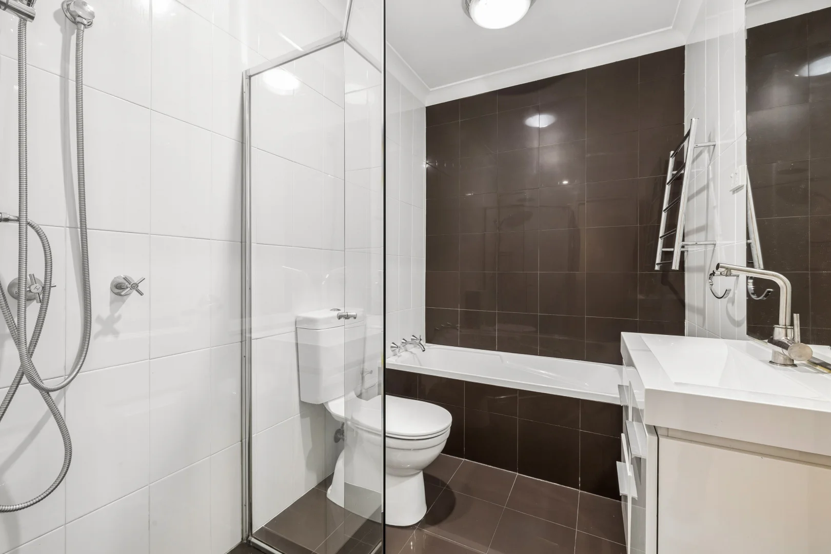 Additional image 7 of 2/42 Flora Street, Roselands NSW 2196