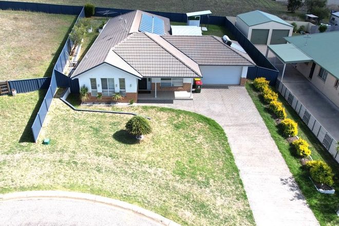 Picture of 8 Scully Close, MERRIWA NSW 2329