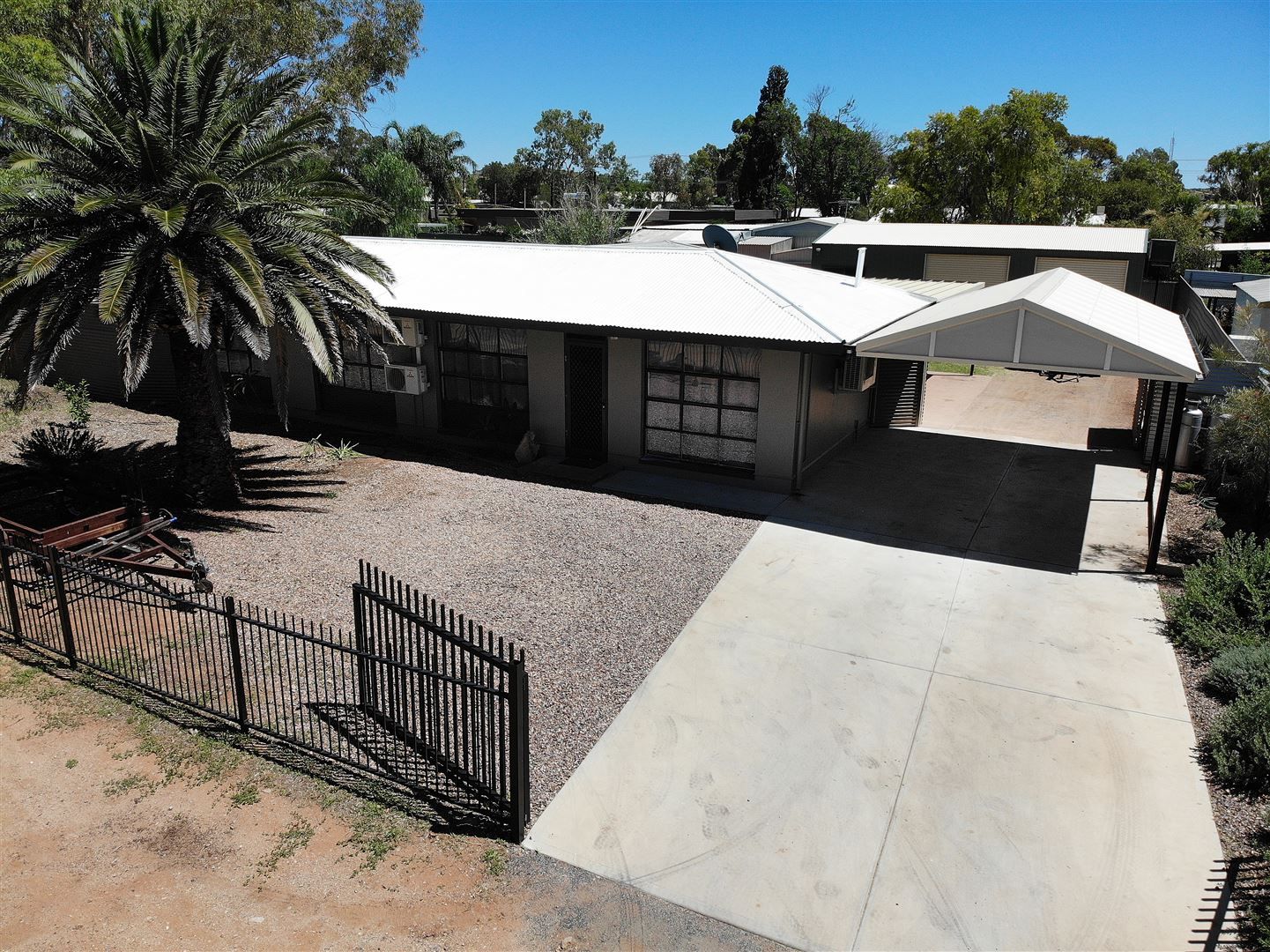5 Ashwin Street, Gille Property History & Address Research Domain