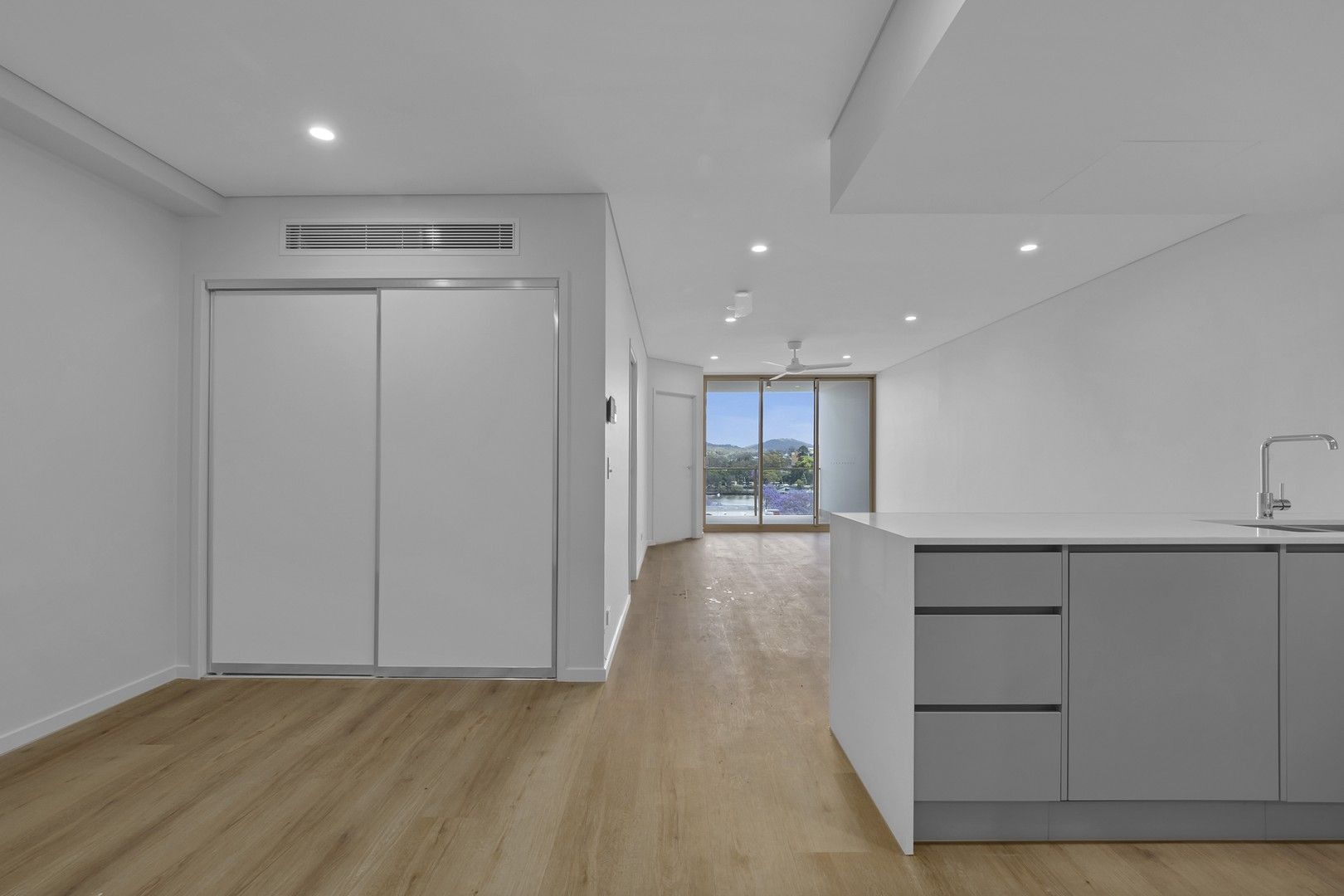 1 bedrooms Apartment / Unit / Flat in 607/80-88 Victoria Street WEST END QLD, 4101