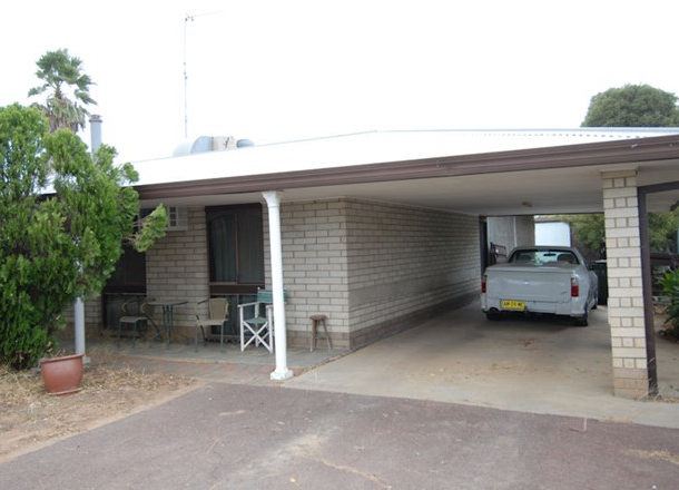 237 Hetherington Street, Deniliquin NSW 2710