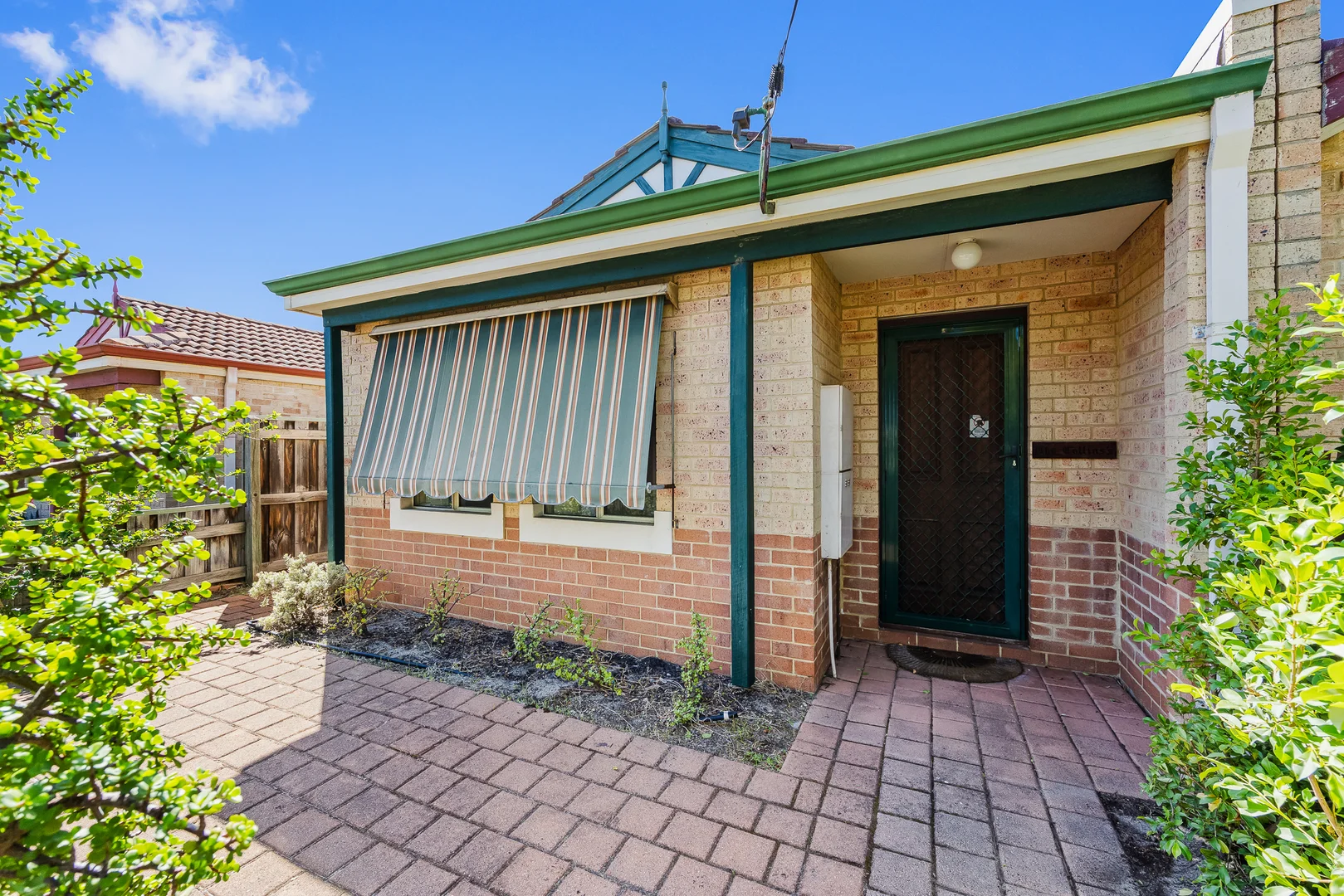 Additional image 2 of 323 Belmont Avenue, Cloverdale WA 6105