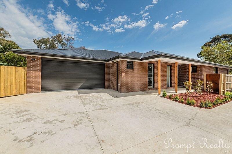 2/16 MOUNT BARRON ST, Balnarring VIC 3926, Image 0