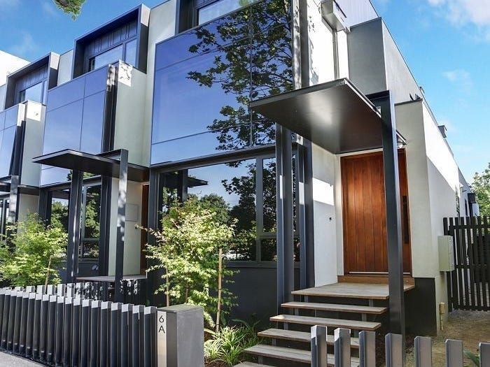 3 bedrooms Townhouse in 6A Nightingale Street ST KILDA EAST VIC, 3183