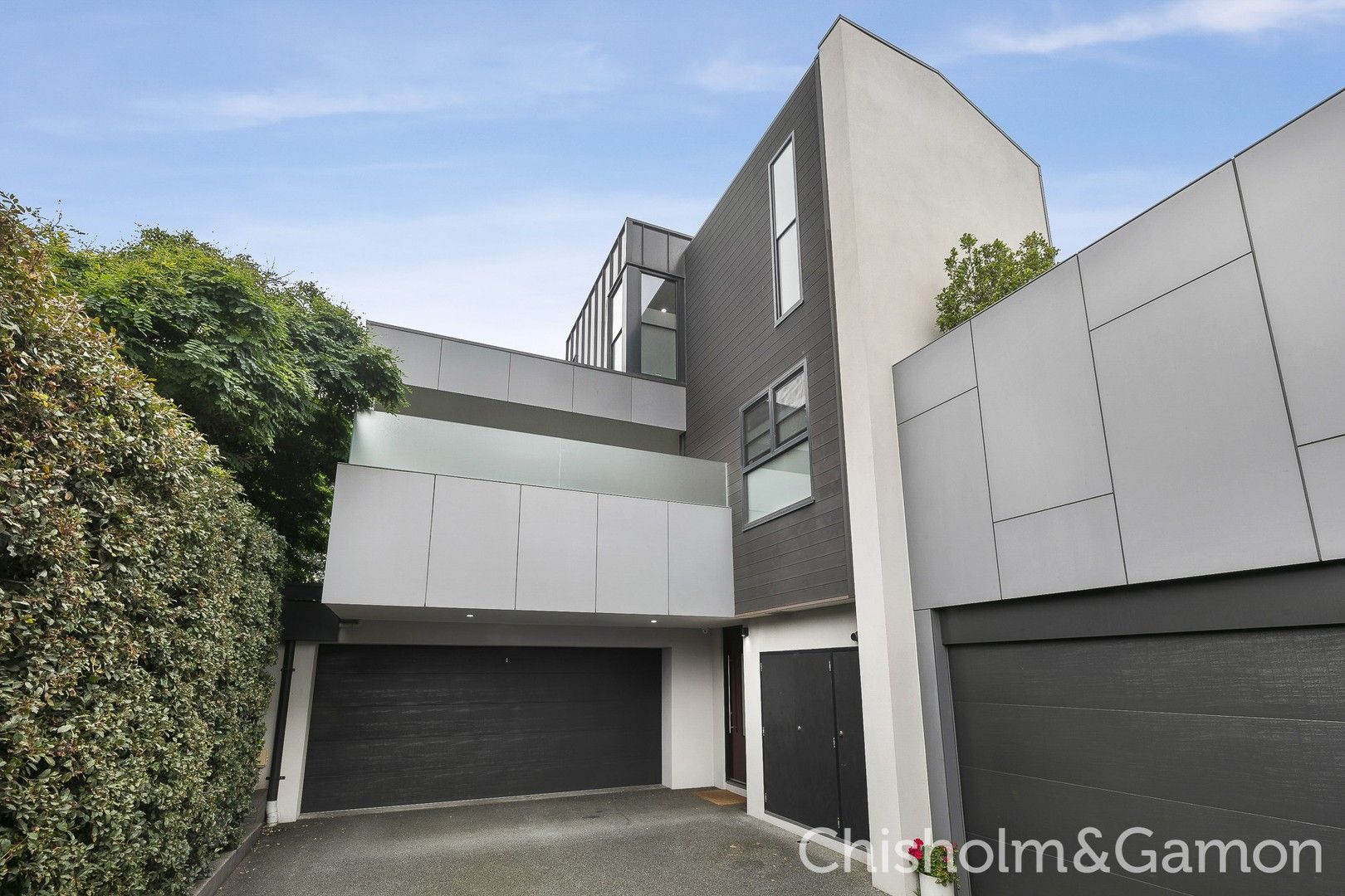 2/196 Graham Street, Port Melbourne VIC 3207, Image 1