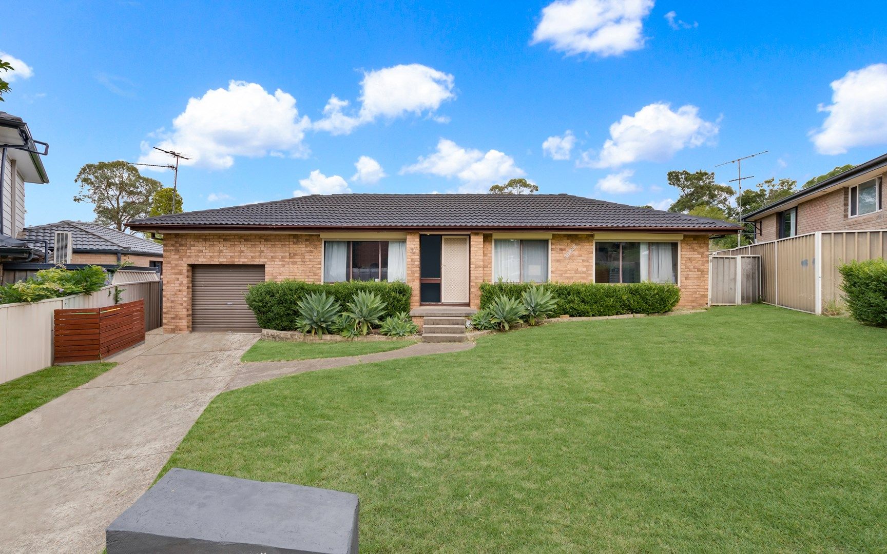 22 Albillo Place, Eschol Park NSW 2558, Image 0