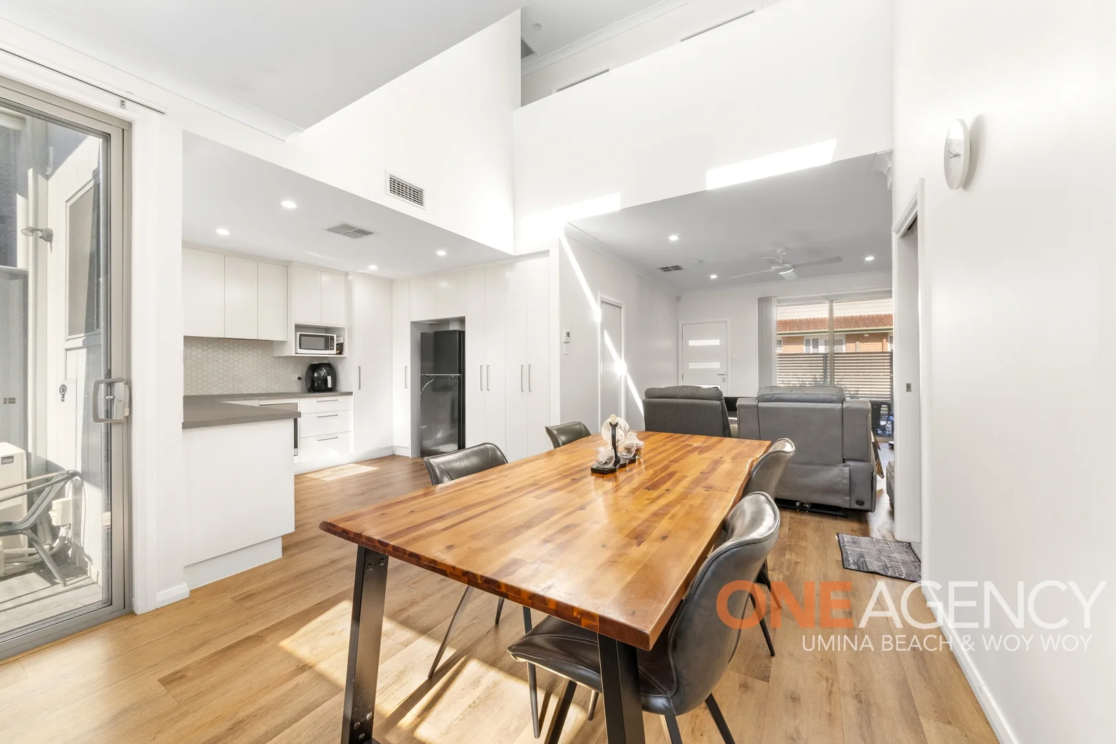 2/72-74 Railway Street, Woy Woy NSW 2256