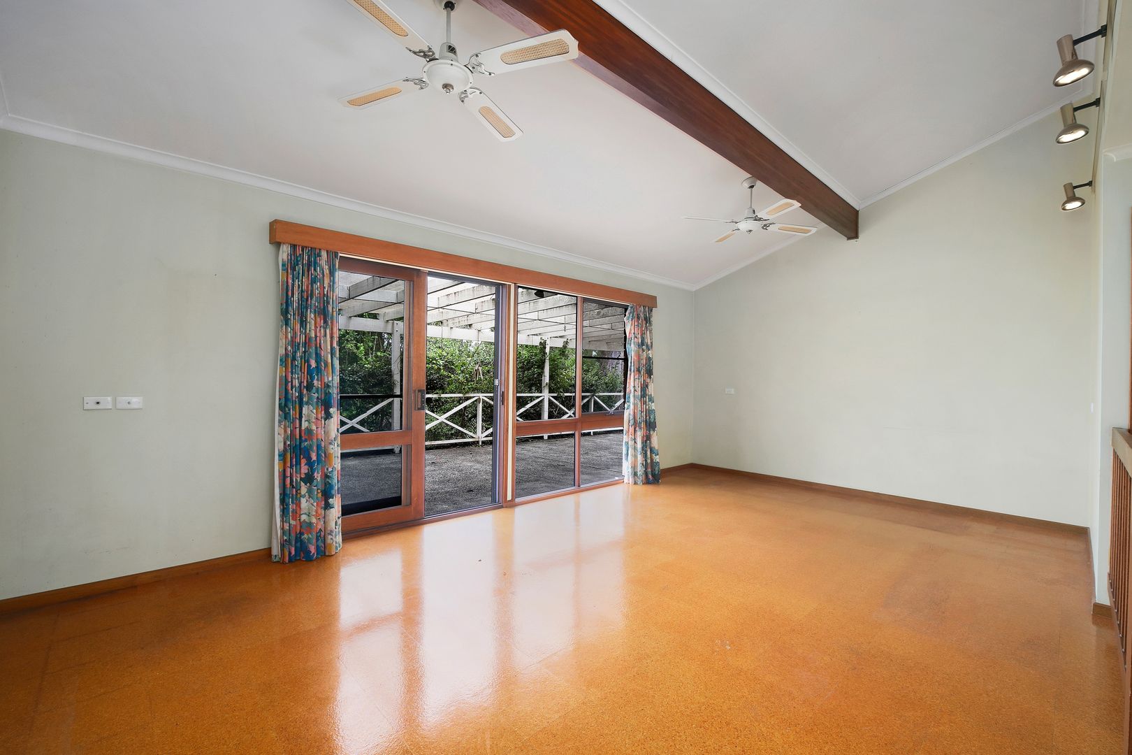 6 Pinyary Close, Kincumber NSW 2251, Image 2