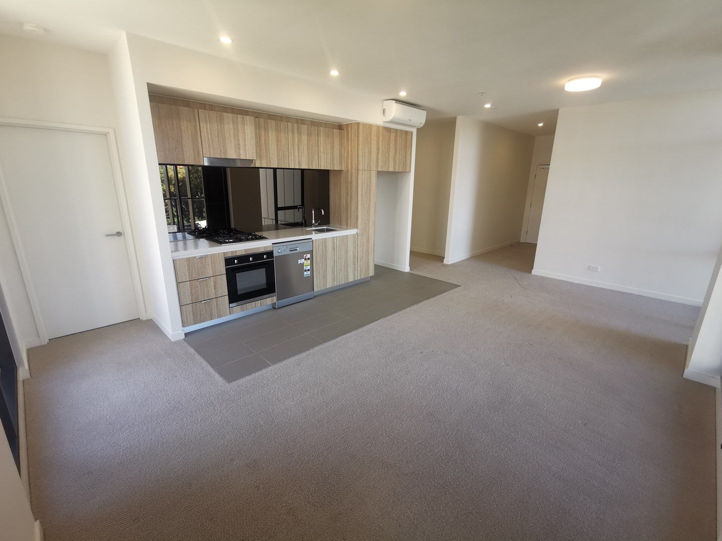 1 bedrooms Apartment / Unit / Flat in 305/1 Link Road ZETLAND NSW, 2017