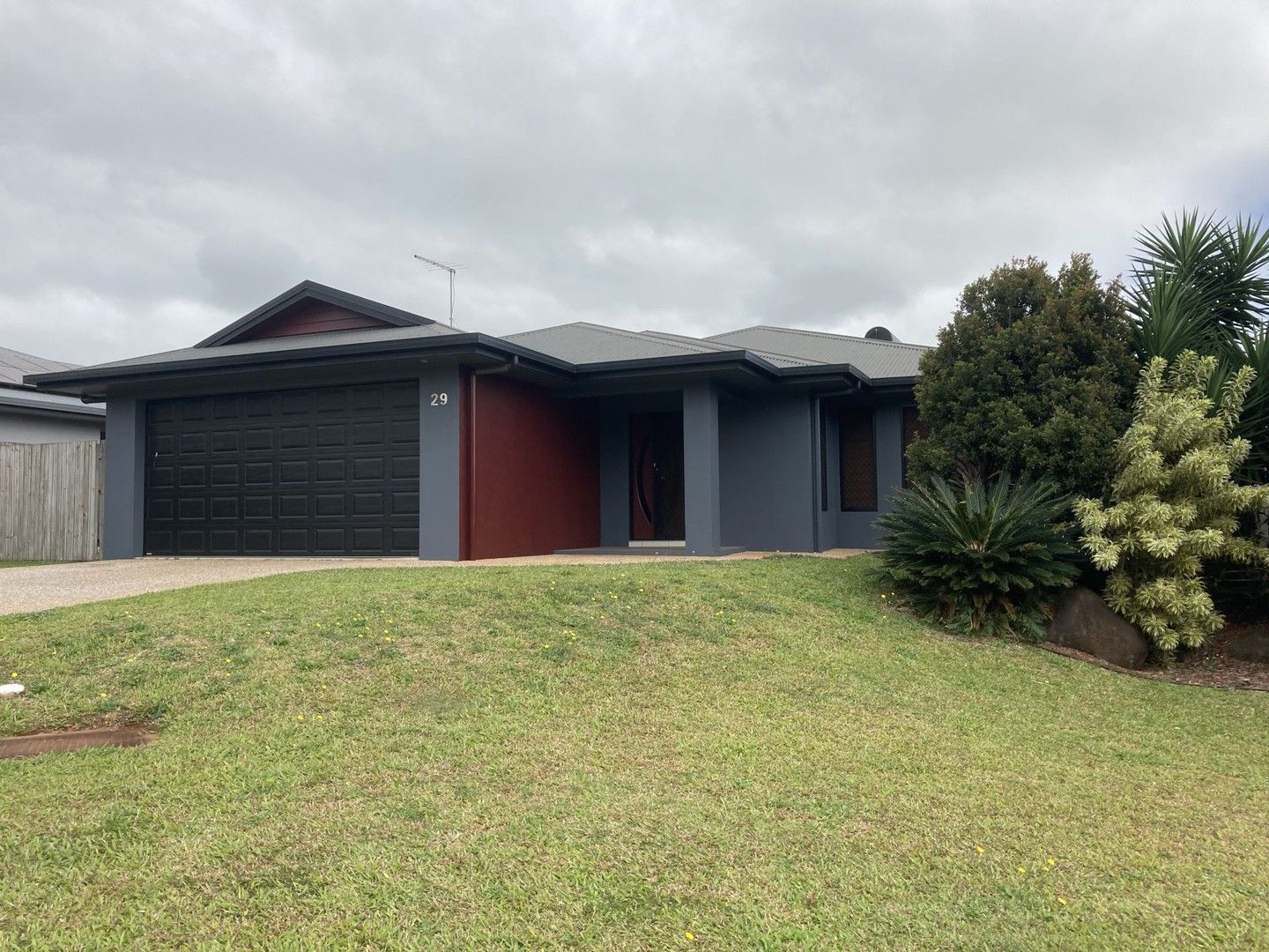 4 bedrooms House in 29 Maidment Road TOLGA QLD, 4882