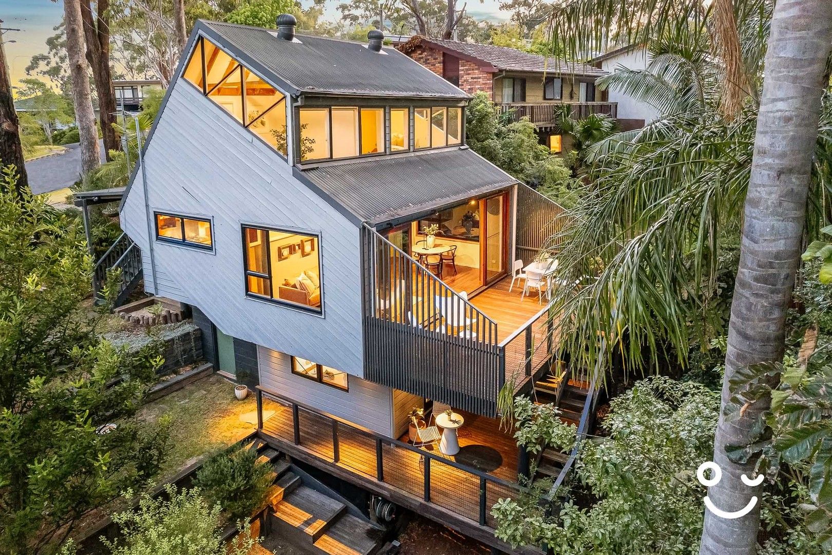 3 bedrooms House in 48 Highlands Parade BULLI NSW, 2516