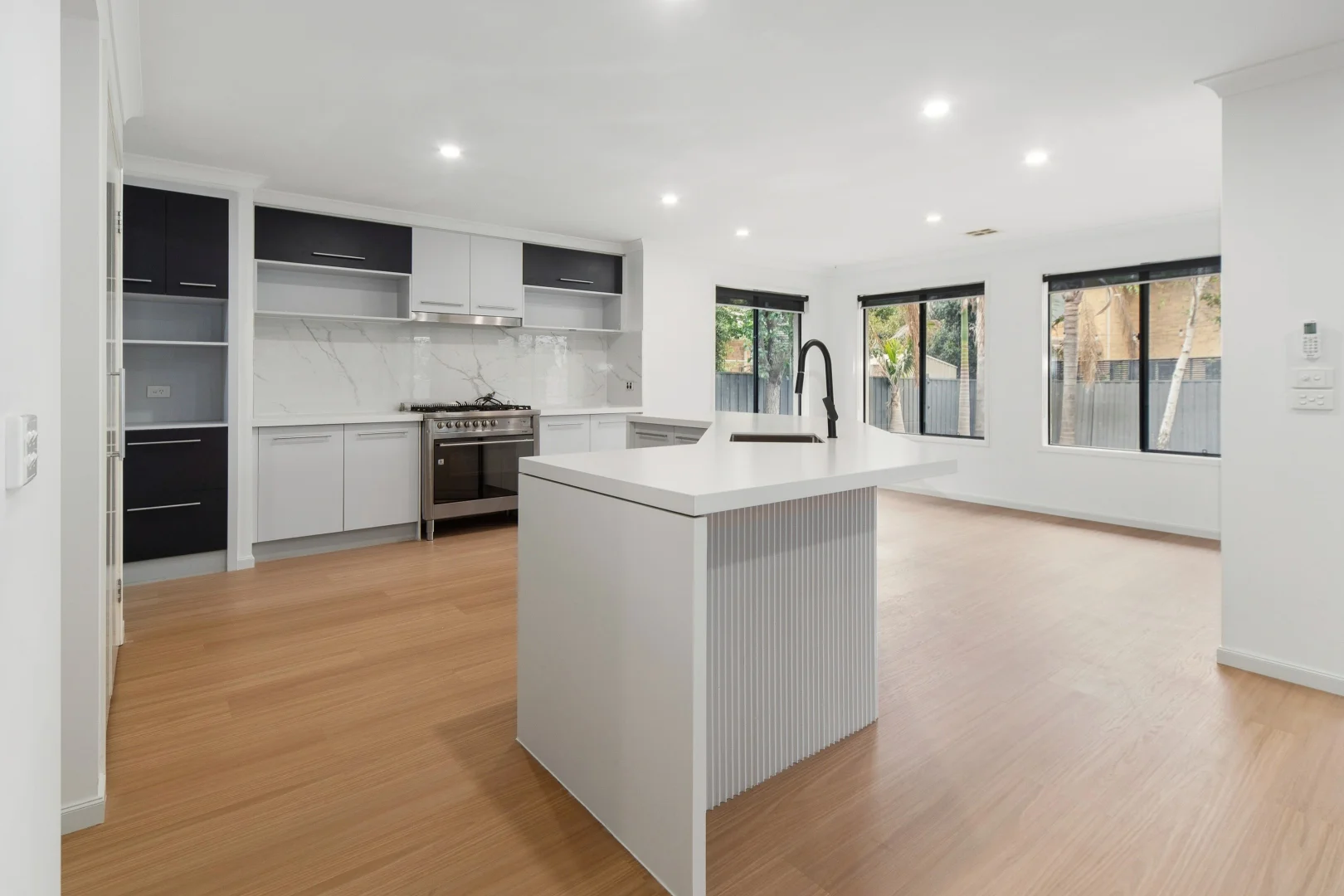 Additional image 2 of 9 Flinders Chase, Sandhurst VIC 3977