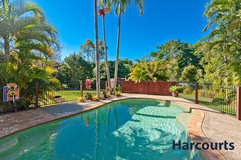 26 Chardonnay Court, Morayfield QLD 4506, Image 2