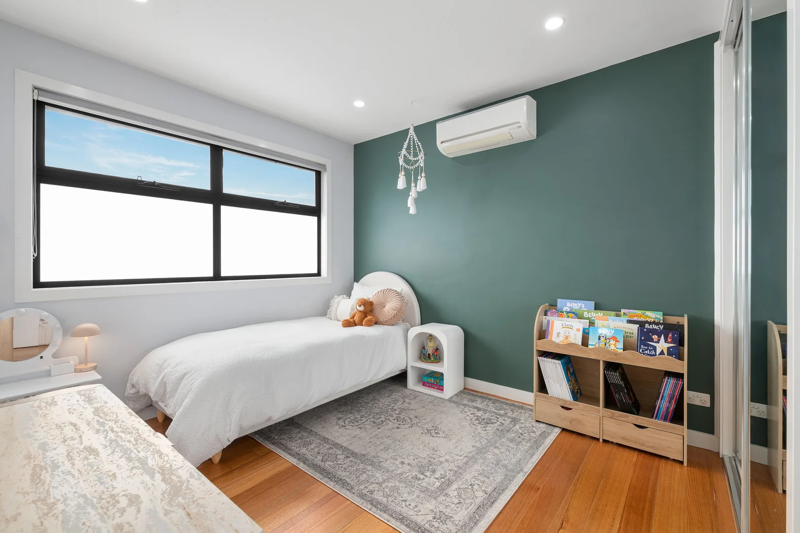 Additional image 7 of 182 Mill Park Drive, Mill Park VIC 3082