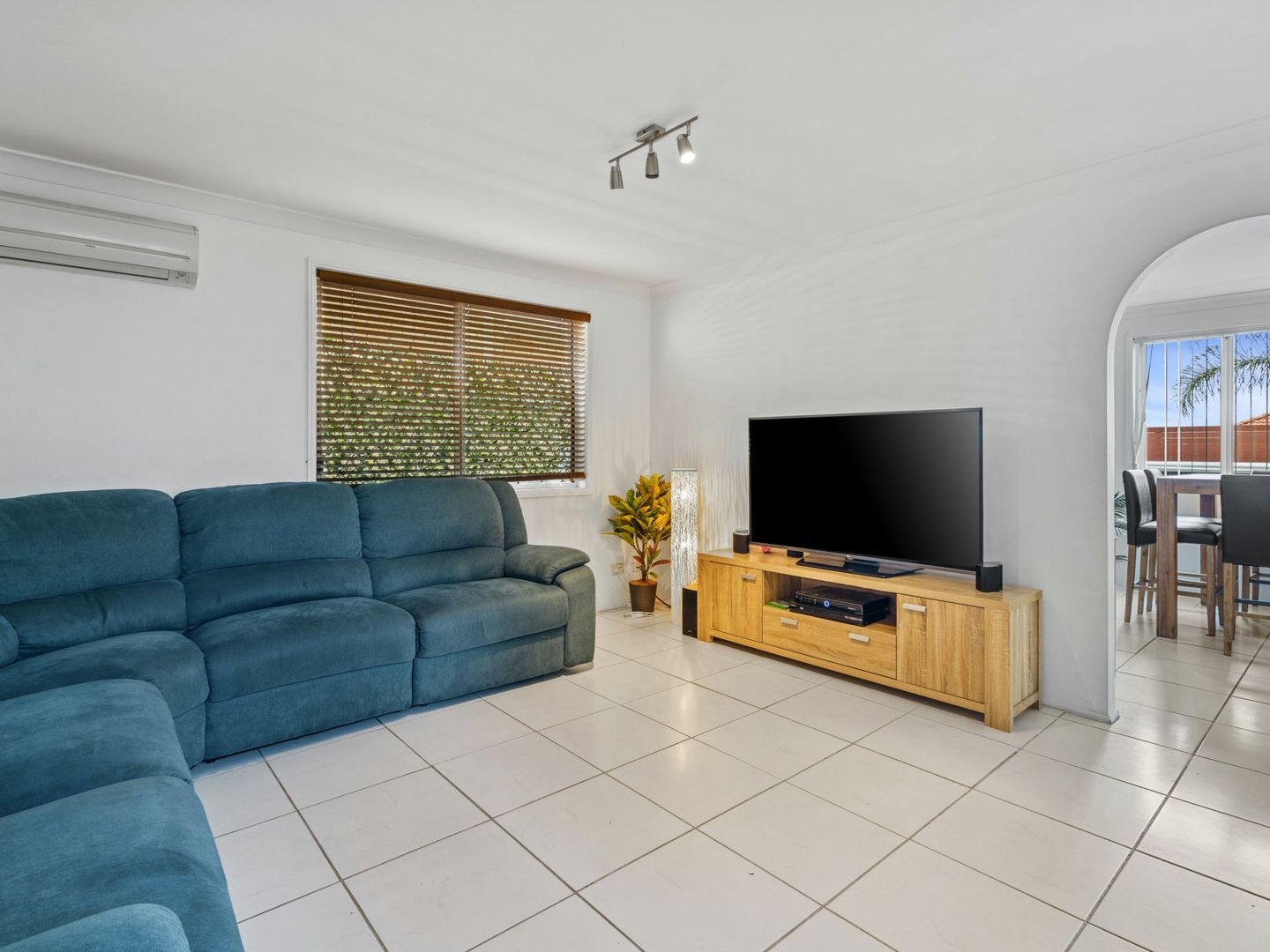61 St Lawrence Avenue, Blue Haven NSW 2262, Image 1