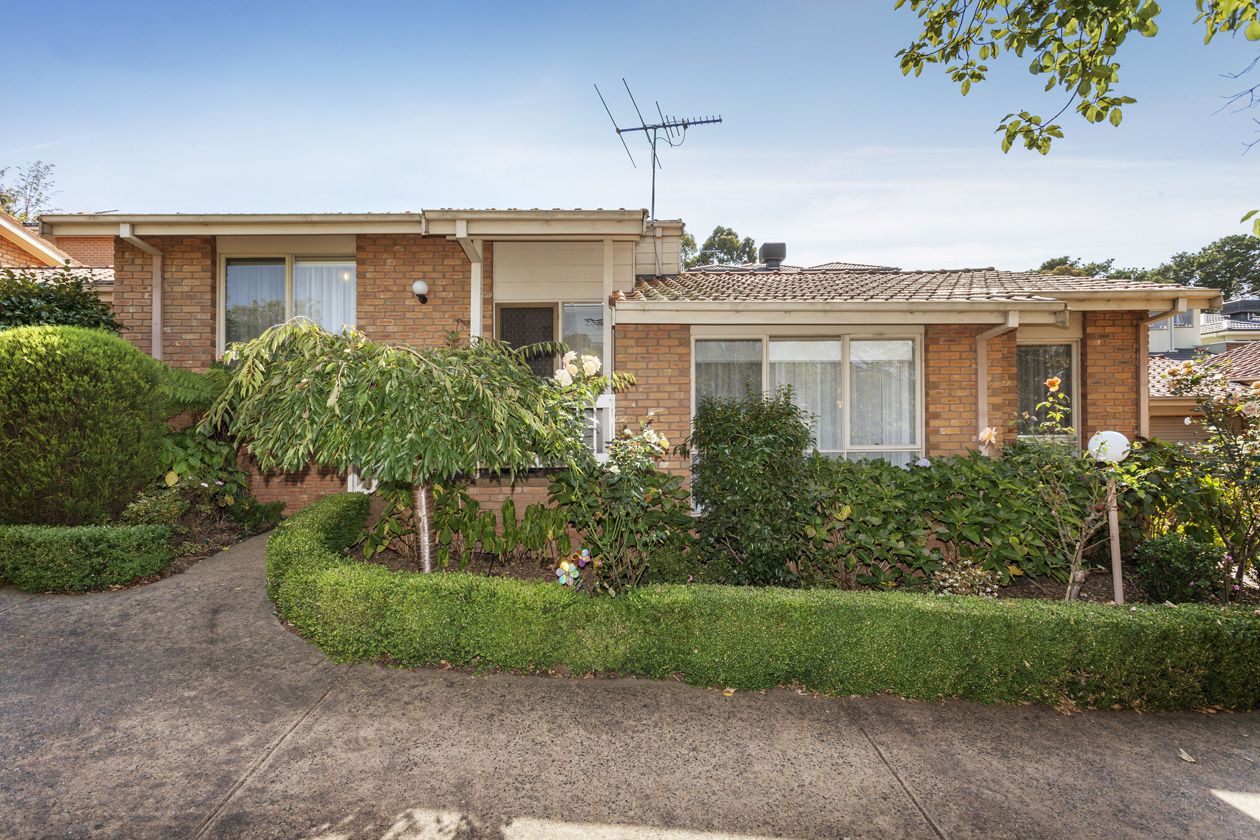 2/33 Wooddale Grove, DONVALE VIC 3111, Image 1