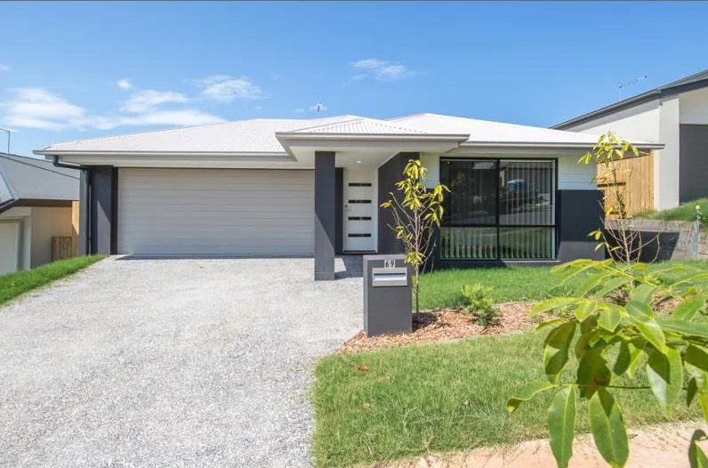 69 Canopus St, Bridgeman Downs QLD 4035
