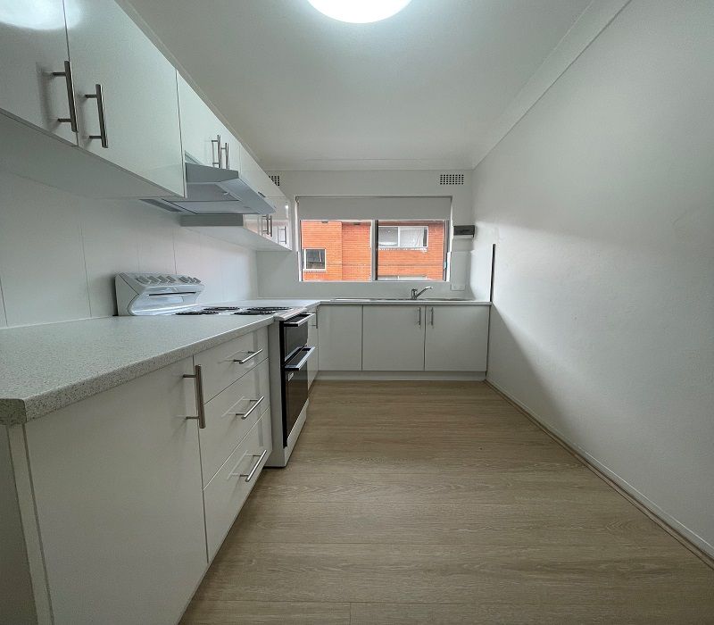 2 bedrooms Apartment / Unit / Flat in 4/ 9-11 Lackey Street FAIRFIELD NSW, 2165