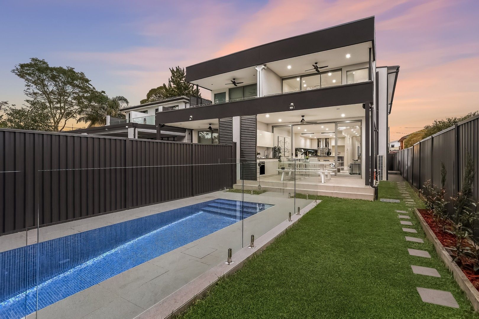 4 bedrooms House in 20B Hicks Avenue MASCOT NSW, 2020