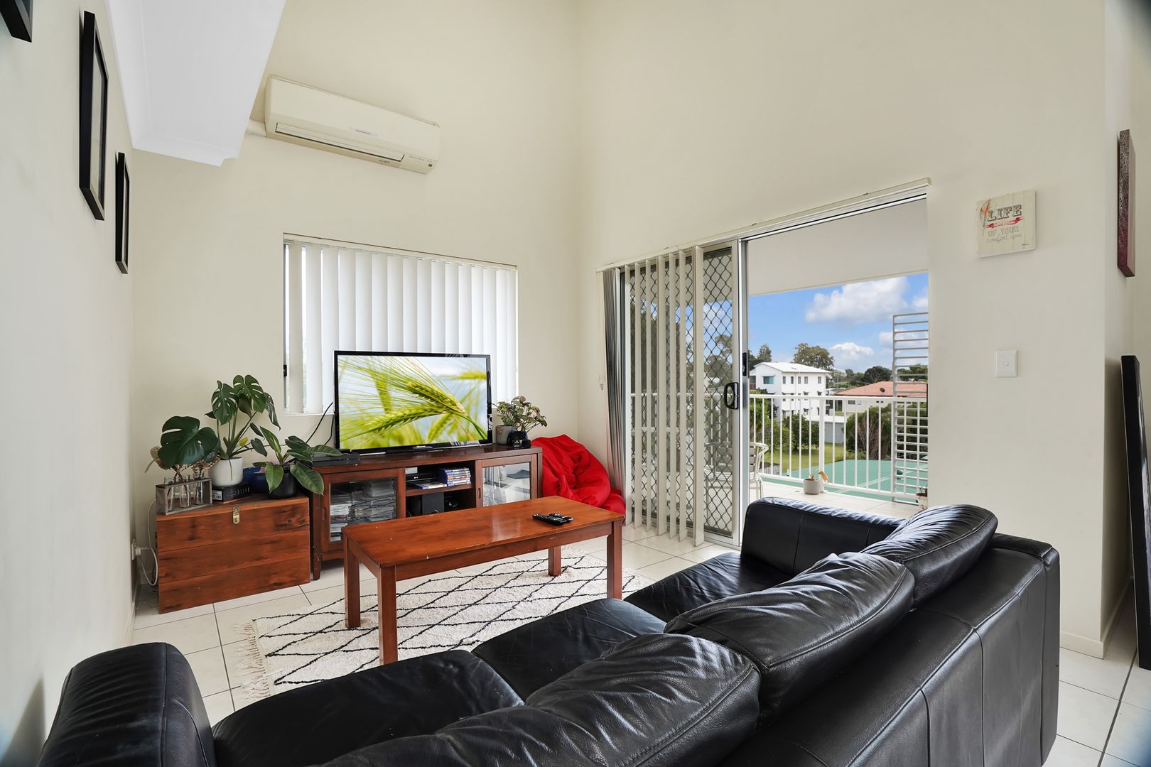 10/13-15 Lane Street, Clontarf QLD 4019, Image 2