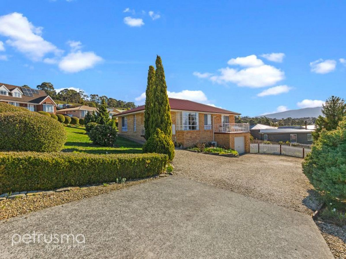 5 Clearwater Court, Blackmans Bay TAS 7052, Image 0