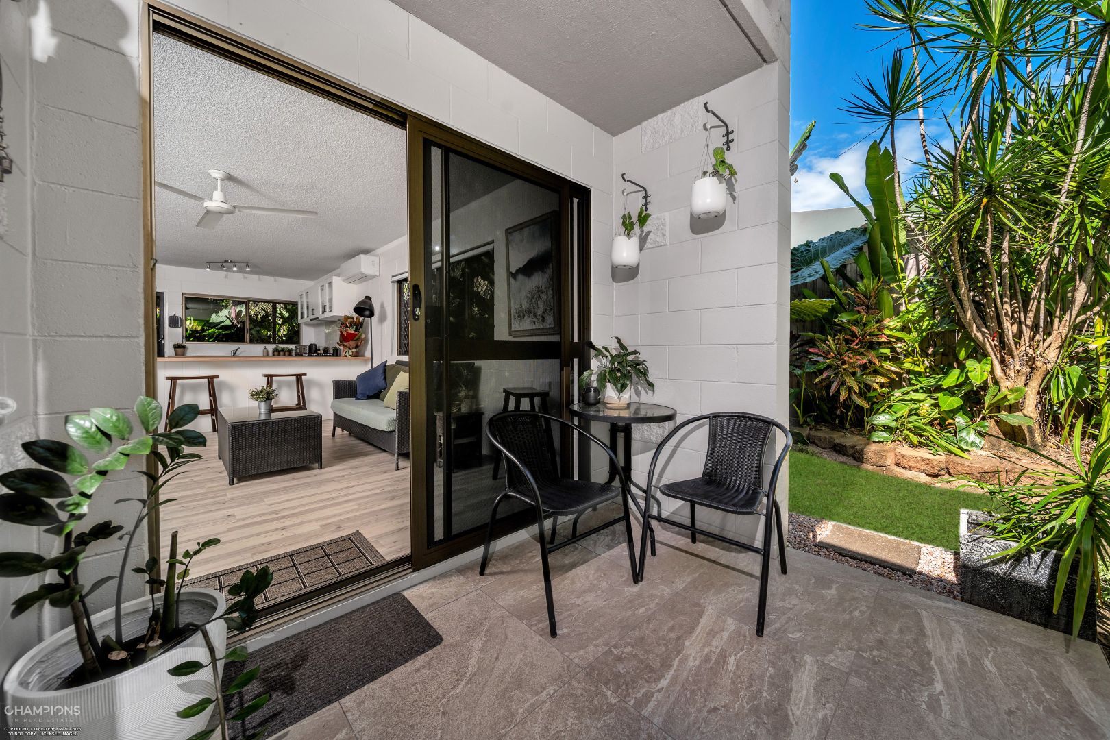 4/40 Mimosa Street, Holloways Beach QLD 4878, Image 1