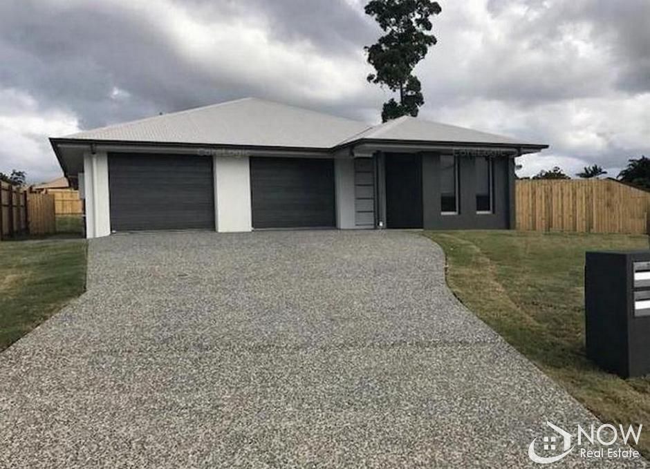 4 bedrooms House in 1 & 2/16 Sterling Road MORAYFIELD QLD, 4506