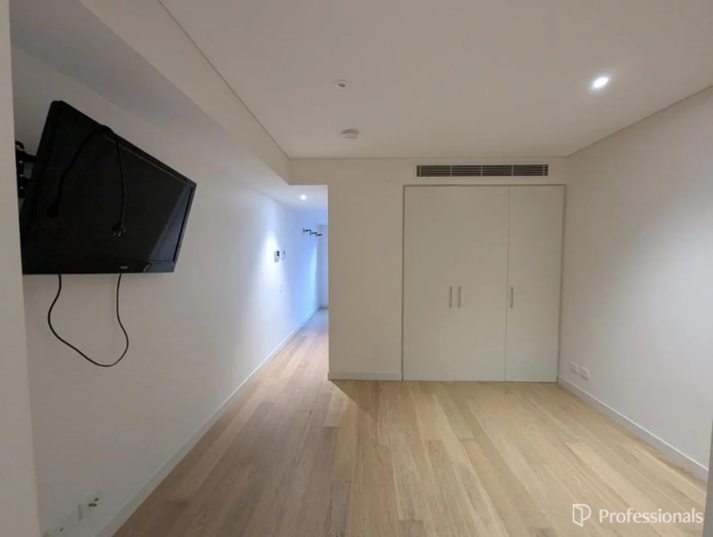 Additional image 4 of G04/148a Albany Street, Point Frederick NSW 2250