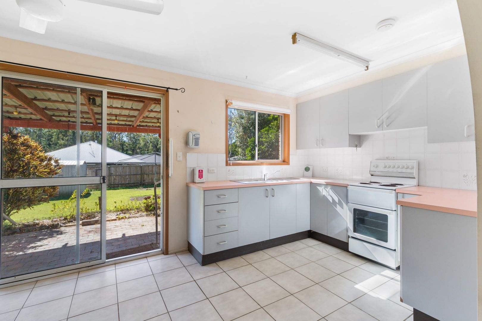 31 Greber Road, Beerwah QLD 4519, Image 2