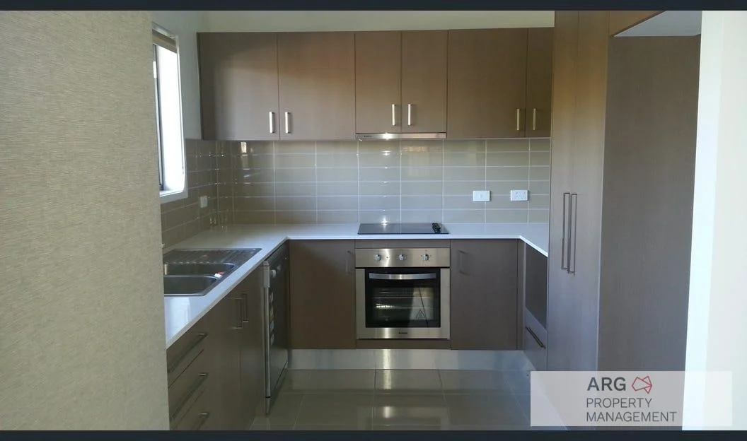 Additional image 2 of 5/16-18 Turpin Road, Labrador QLD 4215