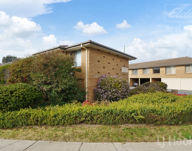 13/2 Donald Road, Queanbeyan NSW 2620