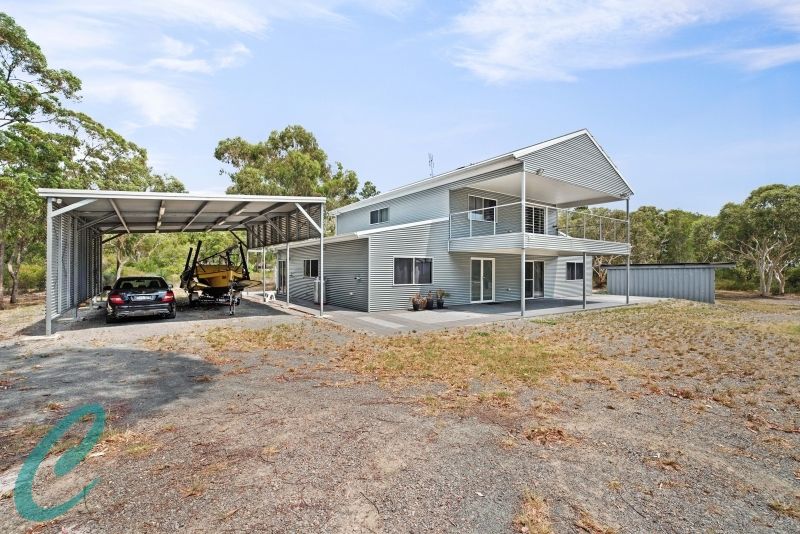 17 Brownes Road, Salt Ash NSW 2318, Image 0