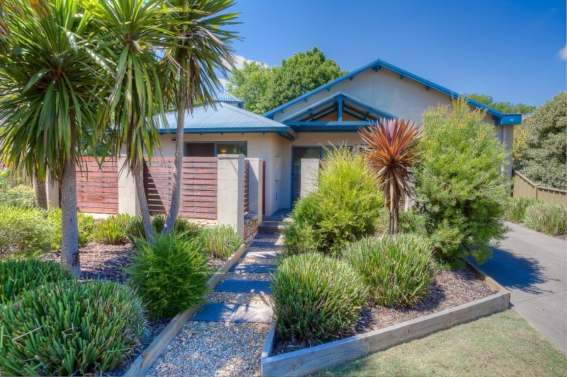 1/6 Butler Court, Bright VIC 3741, Image 0
