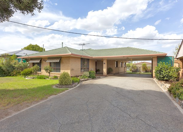 454 Mckenzie Street, Lavington NSW 2641