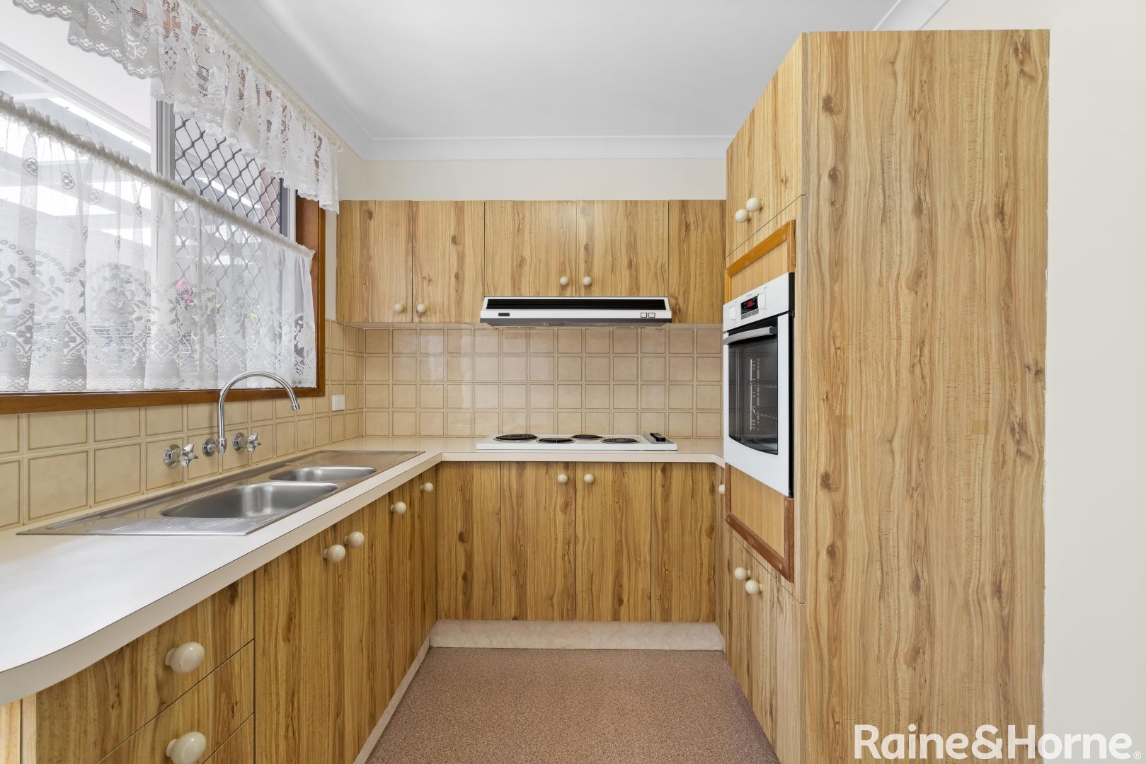 5/28-30 Russell Street, East Gosford NSW 2250, Image 2